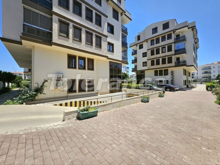 Apartment in Konyaaltı, Antalya with pool - buy realty in Turkey - 132196