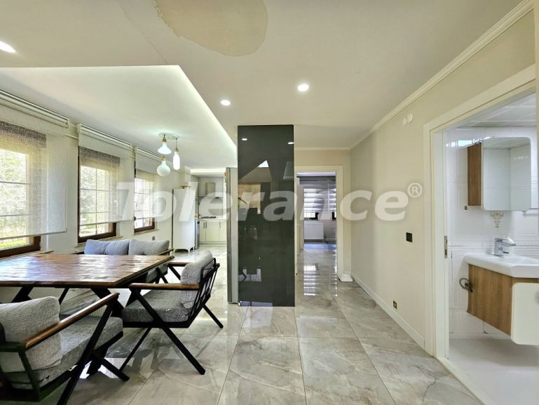 Apartment in Konyaaltı, Antalya with pool - buy realty in Turkey - 132219