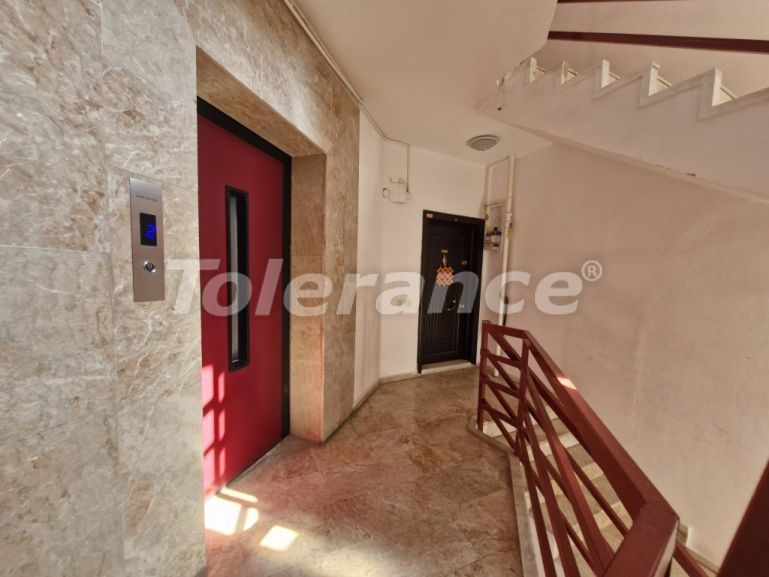 Apartment in Konyaaltı, Antalya - buy realty in Turkey - 132749