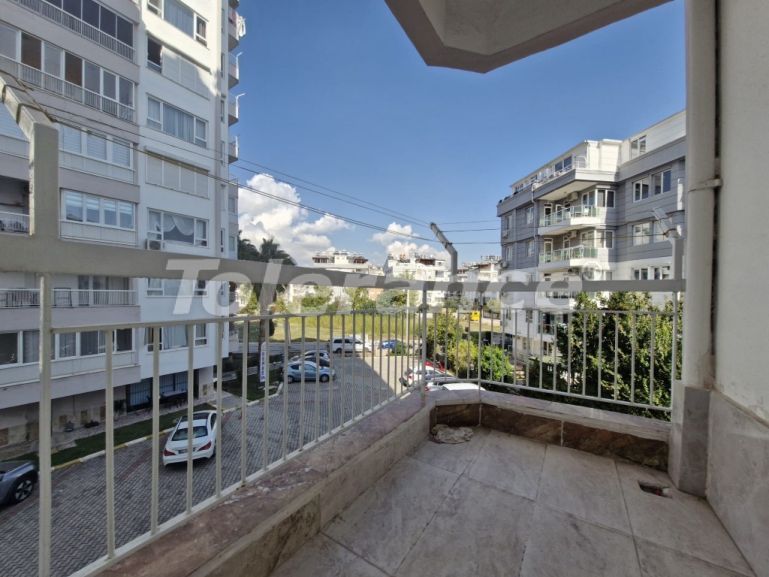 Apartment in Konyaaltı, Antalya - buy realty in Turkey - 132754