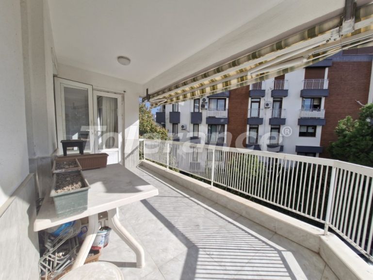 Apartment in Konyaaltı, Antalya - buy realty in Turkey - 132763