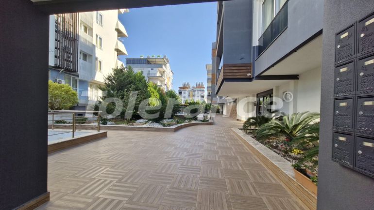 Apartment in Konyaaltı, Antalya with pool - buy realty in Turkey - 134039