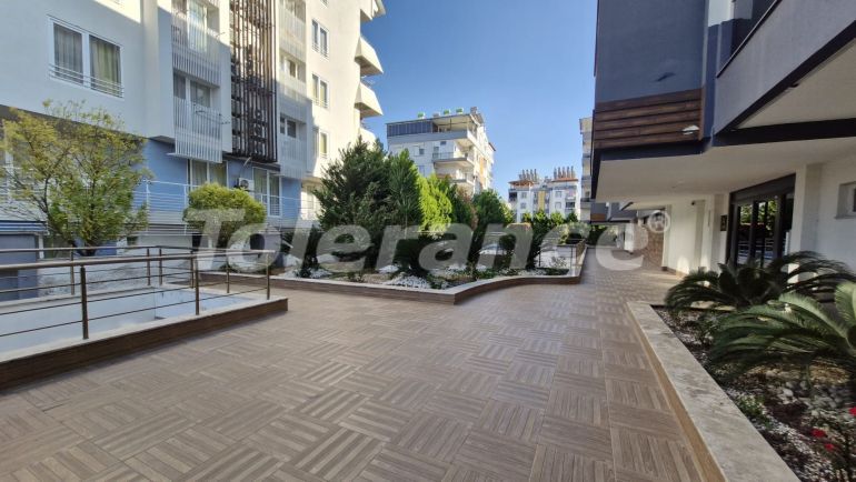 Apartment in Konyaaltı, Antalya with pool - buy realty in Turkey - 134044