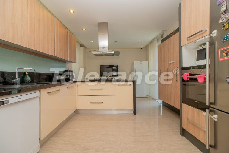 Apartment in Konyaaltı, Antalya with pool - buy realty in Turkey - 135157