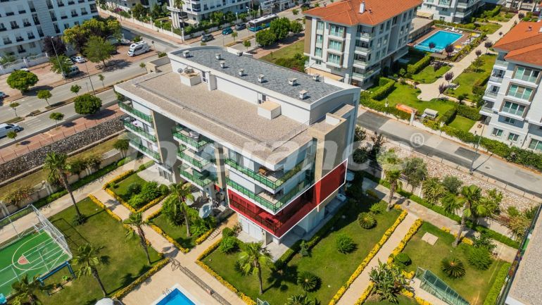 Apartment in Konyaaltı, Antalya with pool - buy realty in Turkey - 135161