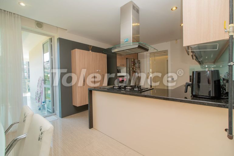 Apartment in Konyaaltı, Antalya with pool - buy realty in Turkey - 135180