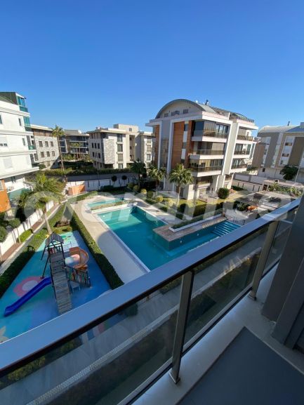 Appartement in Konyaaltı, Antalya zwembad - onroerend goed kopen in Turkije - 135356