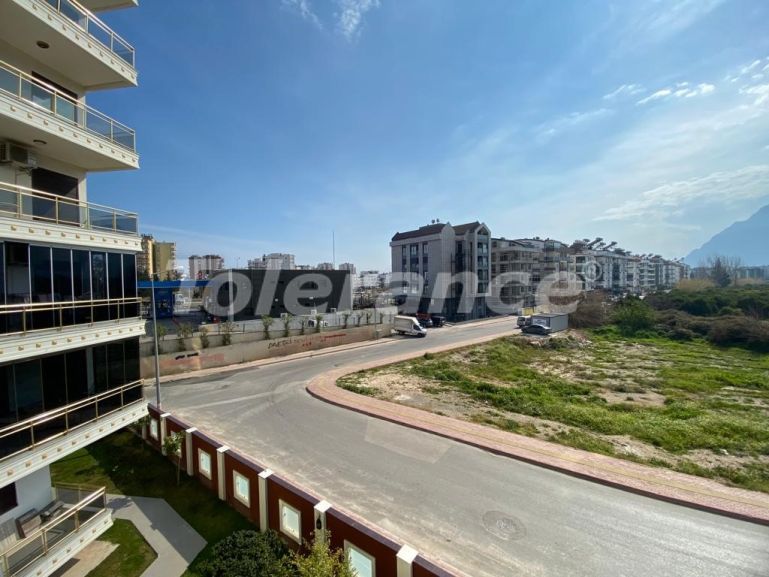 Appartement in Konyaaltı, Antalya zwembad - onroerend goed kopen in Turkije - 135476
