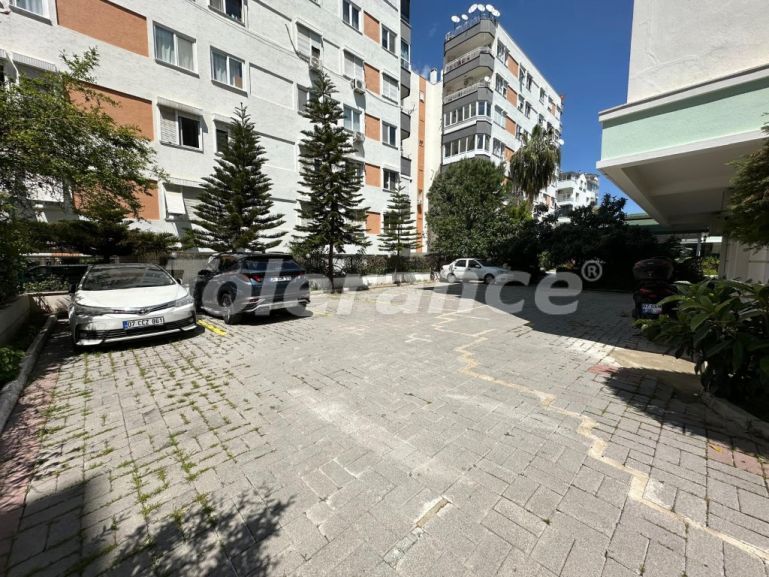 Apartment in Konyaaltı, Antalya with pool - buy realty in Turkey - 138827