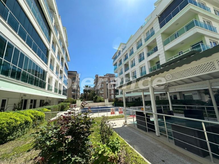 Apartment in Konyaaltı, Antalya with pool - buy realty in Turkey - 138828