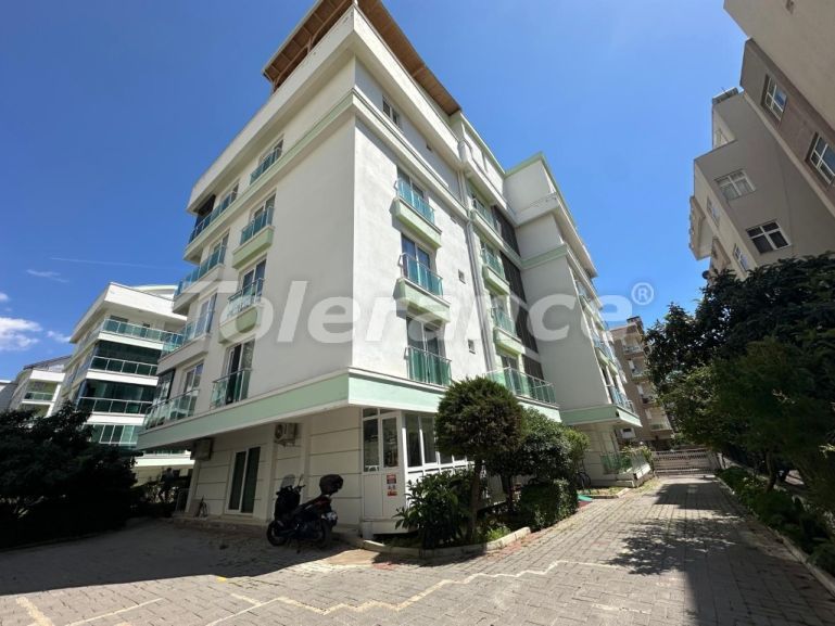 Apartment in Konyaaltı, Antalya with pool - buy realty in Turkey - 138831