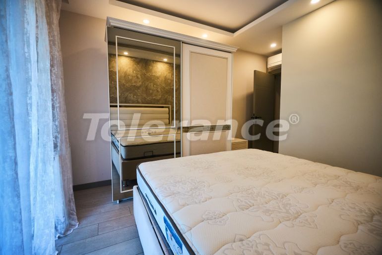 Apartment in Konyaaltı, Antalya with pool - buy realty in Turkey - 138959