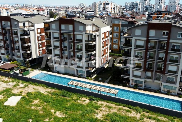 Apartment in Konyaaltı, Antalya with pool - buy realty in Turkey - 138990