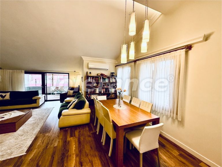 Appartement in Konyaaltı, Antalya zeezicht - onroerend goed kopen in Turkije - 140757