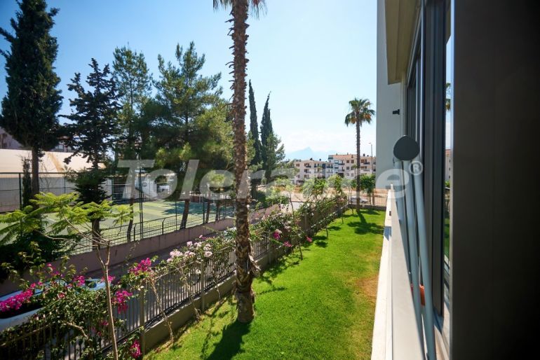Apartment in Konyaaltı, Antalya with pool - buy realty in Turkey - 141233