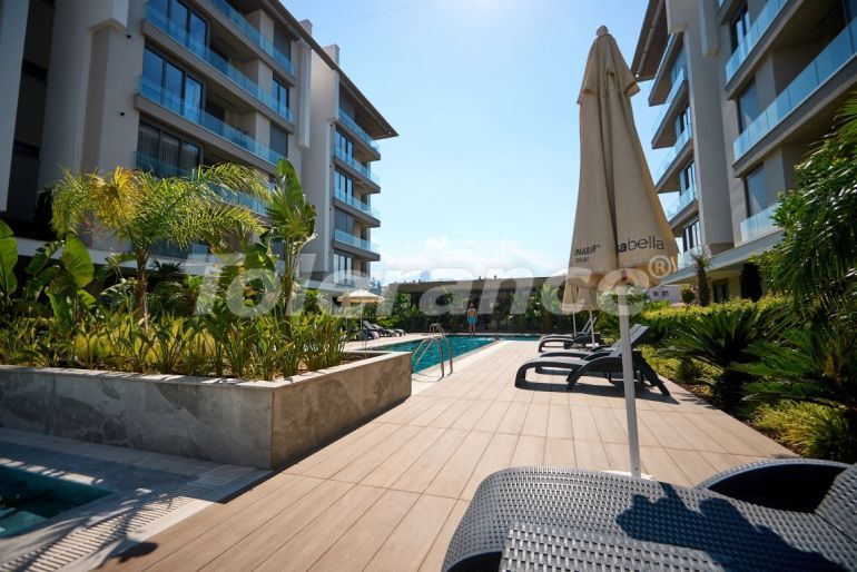 Apartment in Konyaaltı, Antalya with pool - buy realty in Turkey - 141243
