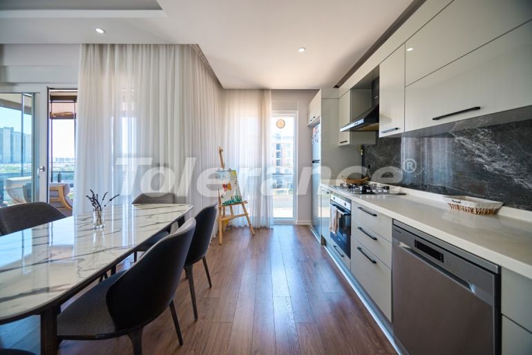 Appartement in Konyaaltı, Antalya met zwembad - onroerend goed kopen in Turkije - 142231
