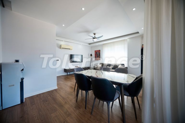 Appartement in Konyaaltı, Antalya met zwembad - onroerend goed kopen in Turkije - 142233