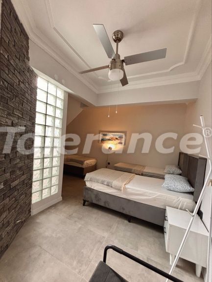 Apartment in Konyaaltı, Antalya - buy realty in Turkey - 143321