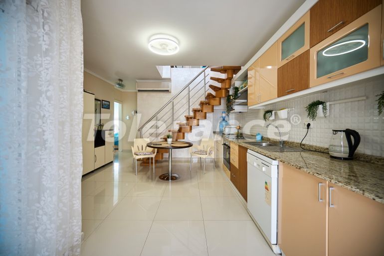 Apartment in Konyaaltı, Antalya with pool - buy realty in Turkey - 143450