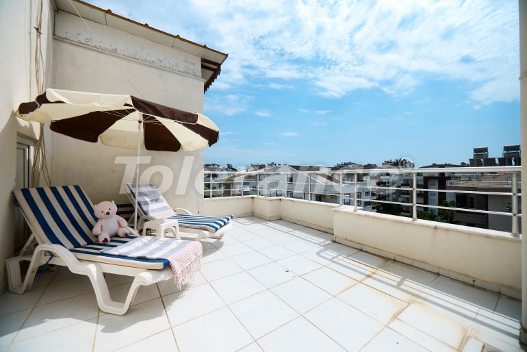 Apartment in Konyaaltı, Antalya with pool - buy realty in Turkey - 143469