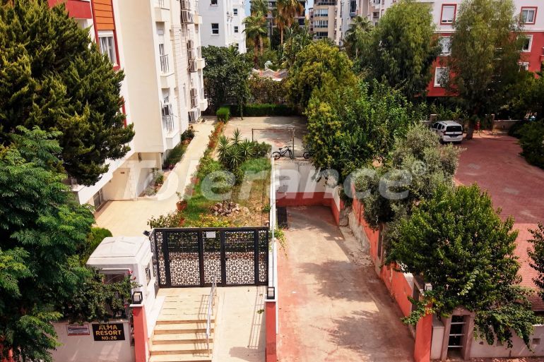 Apartment in Konyaaltı, Antalya with pool - buy realty in Turkey - 143479
