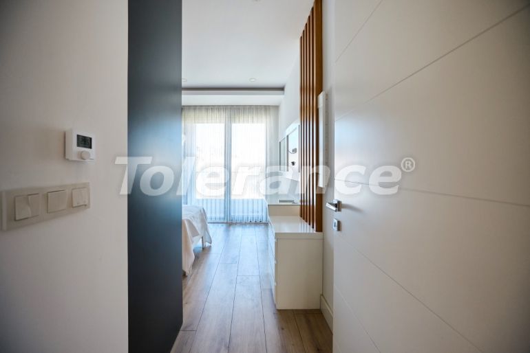 Apartment in Konyaaltı, Antalya with pool - buy realty in Turkey - 145489