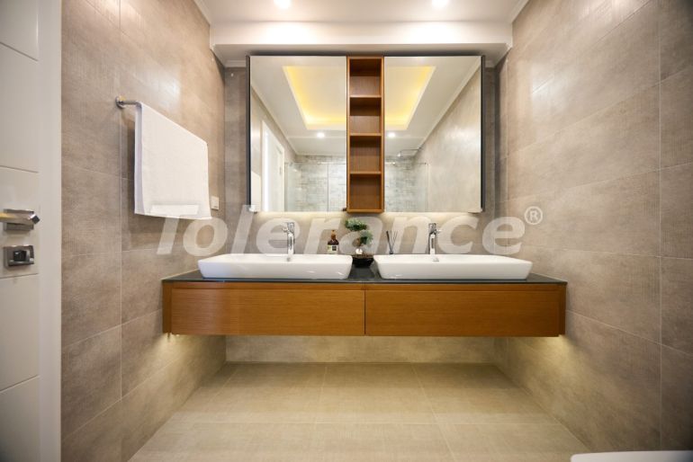 Apartment in Konyaaltı, Antalya with pool - buy realty in Turkey - 145514