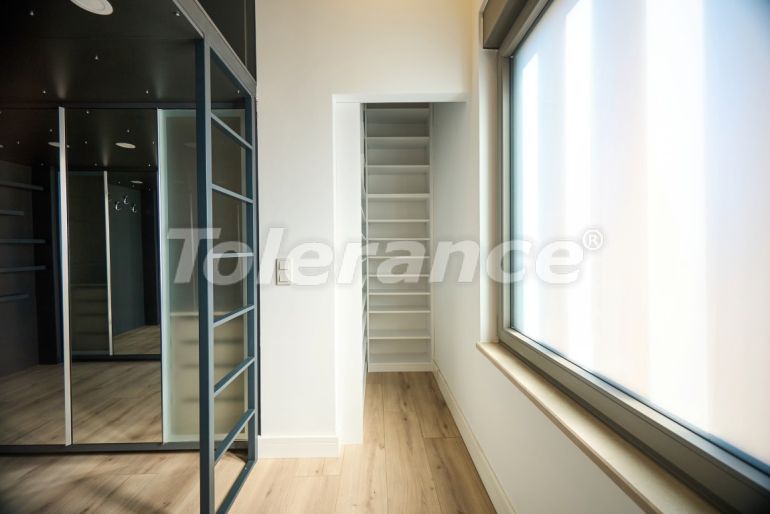 Apartment in Konyaaltı, Antalya with pool - buy realty in Turkey - 145515