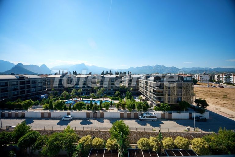 Apartment in Konyaaltı, Antalya with pool - buy realty in Turkey - 145517