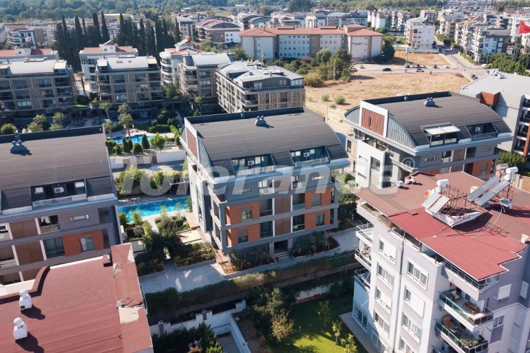 Apartment in Konyaaltı, Antalya with pool - buy realty in Turkey - 145524
