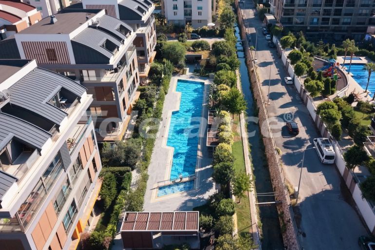 Apartment in Konyaaltı, Antalya with pool - buy realty in Turkey - 145525