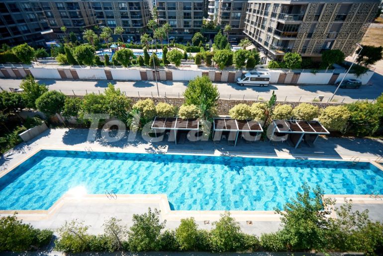 Apartment in Konyaaltı, Antalya with pool - buy realty in Turkey - 145538