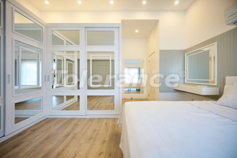 Apartment in Konyaaltı, Antalya with pool - buy realty in Turkey - 145548