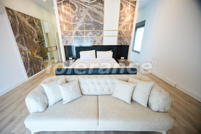 Apartment in Konyaaltı, Antalya with pool - buy realty in Turkey - 145560