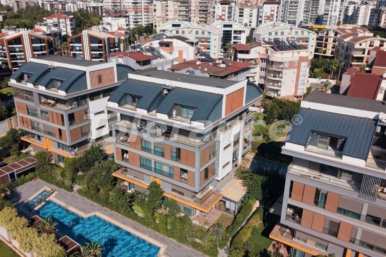 Apartment in Konyaaltı, Antalya with pool - buy realty in Turkey - 145575