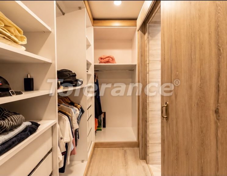 Apartment in Konyaaltı, Antalya with pool - buy realty in Turkey - 146059