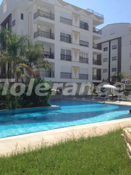 Apartment in Konyaalti, Antalya pool - buy realty in Turkey - 19540
