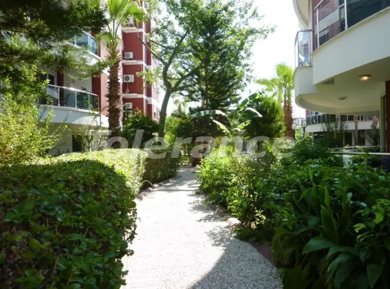 Apartment in Konyaalti, Antalya pool - buy realty in Turkey - 20217