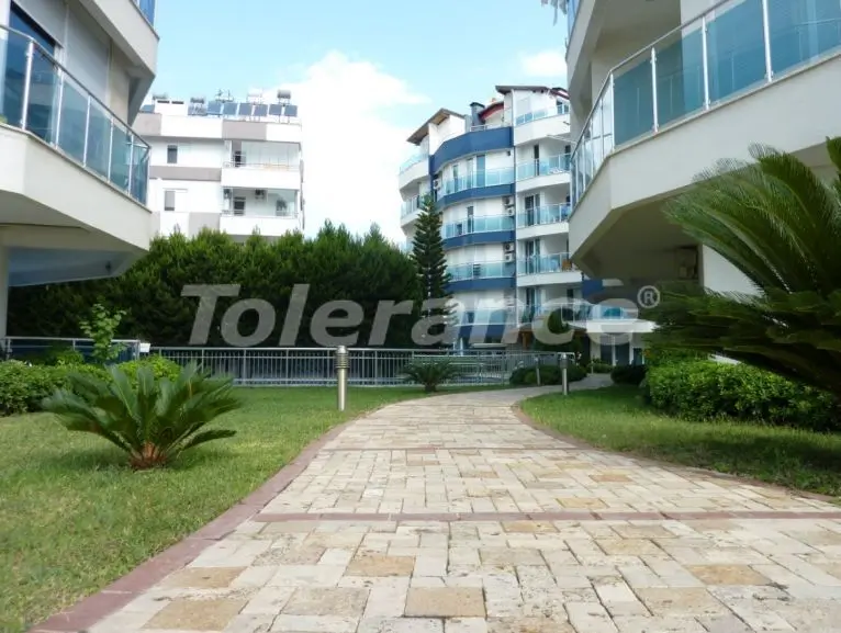 Apartment in Konyaalti, Antalya pool - buy realty in Turkey - 20547