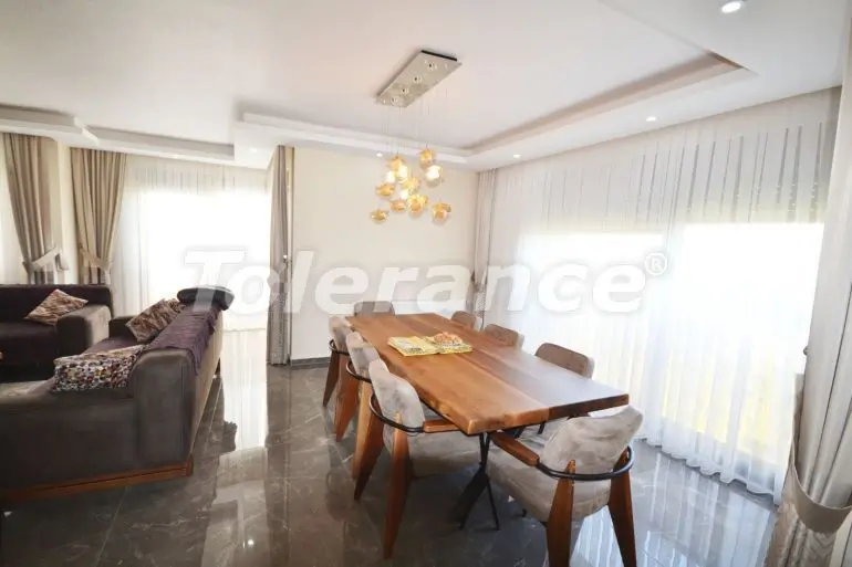 Apartment in Konyaalti, Antalya pool - buy realty in Turkey - 29693