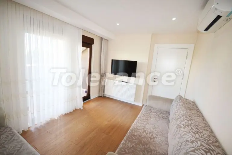 Apartment in Konyaalti, Antalya pool - buy realty in Turkey - 29707