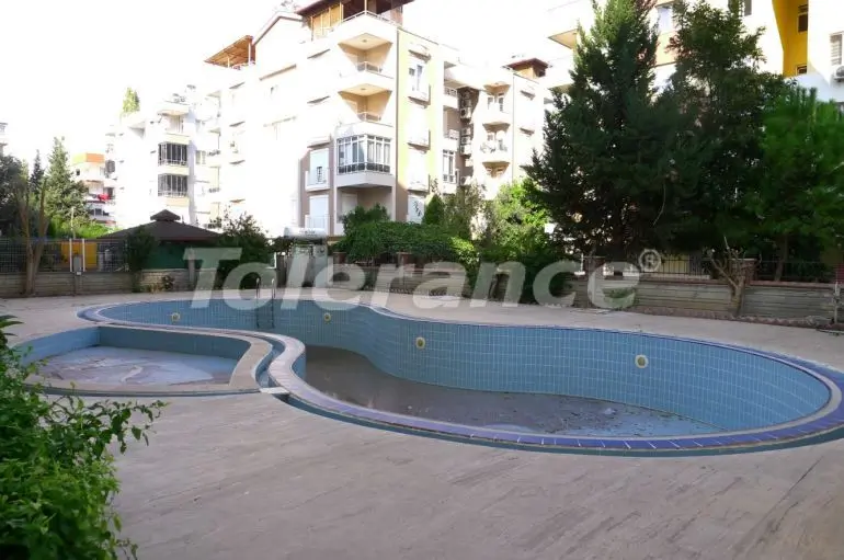 Apartment in Konyaalti, Antalya pool - buy realty in Turkey - 31124