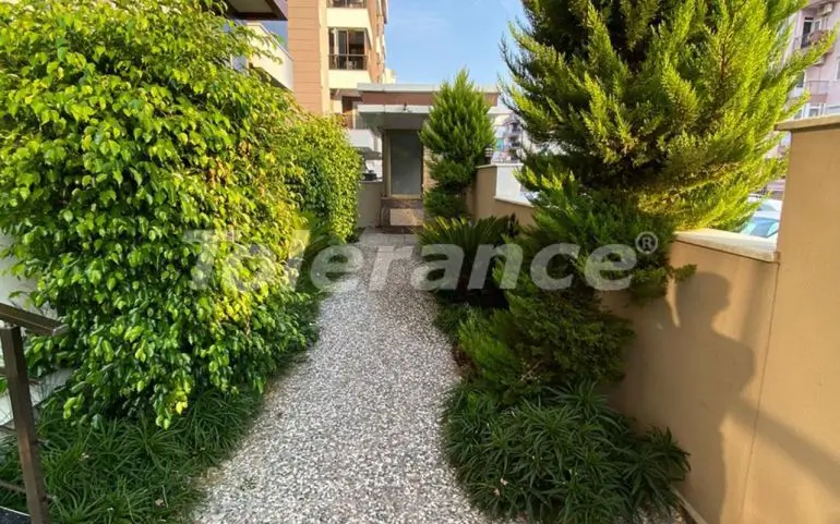 Apartment in Konyaalti, Antalya pool - buy realty in Turkey - 31742