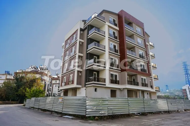 Apartment in Konyaalti, Antalya with pool - buy realty in Turkey - 32294