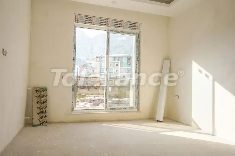 Apartment in Konyaalti, Antalya with pool - buy realty in Turkey - 32298