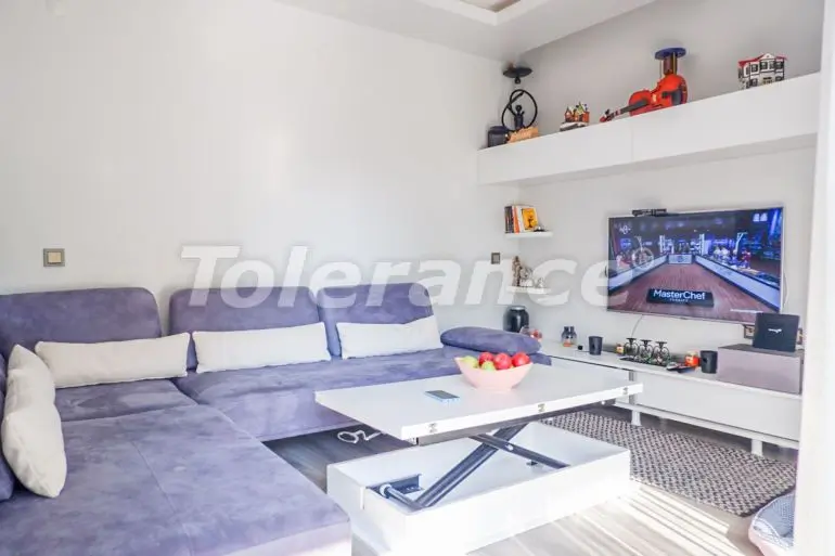 Apartment in Konyaalti, Antalya pool - buy realty in Turkey - 33166