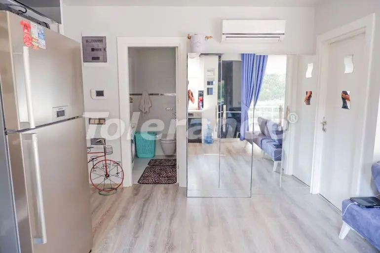 Apartment in Konyaalti, Antalya pool - buy realty in Turkey - 33171