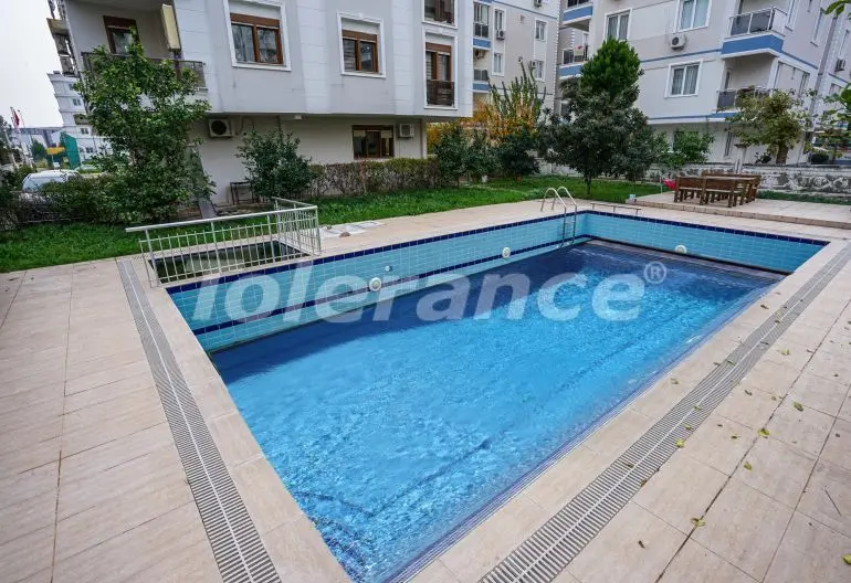 Apartment in Konyaalti, Antalya pool - buy realty in Turkey - 33411