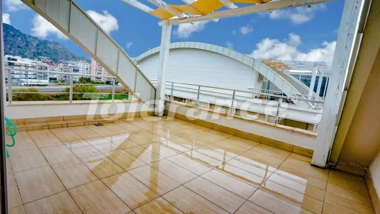 Apartment in Konyaalti, Antalya pool - buy realty in Turkey - 35134